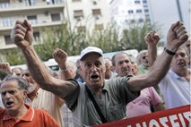 Merklovo na prvem kriznem obisku v Grčiji čakajo protesti, na ulicah 6000 policistov