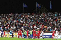 Srbija zaradi dogodkov v Kruševcu suspendirala dva nogometaša in dva trenerja mlade reprezentance