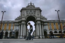 Portugalska pobere vse manj davkov