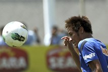 Nova odlična predstava Neymarja: hat-trick in asistenca za visoko zmago Santosa