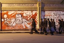 V Kairu znova protesti Mursijevih privržencev in nasprotnikov