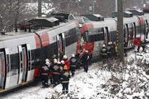 Foto: V trčenju vlakov na Dunaju več ranjenih
