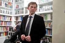 Cerar po mnenju nekdanjega ministra Janeza Šušteršiča maček v žaklju
