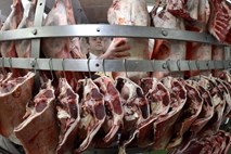 ZPS: Označevanje izvora mesa tudi na mesnih izdelkih je nujno