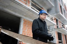 Skupnost občin Slovenije poziva k zadržanju izvajanja uredbe o gradnji objektov