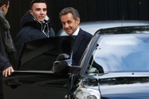 Sarkozy prek facebooka obtožbe o nezakonitem financiranju kampanje označil za nepravične in neutemeljene
