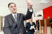 Po začasnih izidih v Črni gori je zmagovalec volitev Filip Vujanović