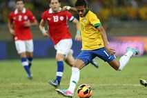 Brazilski navijači izžvižgali Scolarijeve izbrance in vzklikali Čilencem 