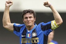 Neuničljivi Zanetti kljub hudi poškodbi pri 39 letih ne razmišlja o koncu kariere