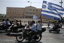 V Grčiji splošna stavka proti novim varčevalnim ukrepom
