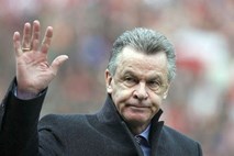 Hitzfeld se bo po mundialu v Braziliji upokojil; Löw podaljšal pogodbo z nemško zvezo