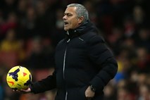 Mourinho: Viri znotraj Uniteda mi pravijo, da v klubu niso zadovoljni z Moyesom