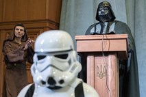 Med uradnimi kandidati za ukrajinskega predsednika tudi Darth Vader