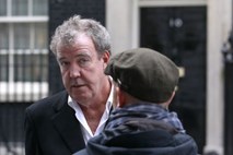Še ena žaljivka in Jeremy Clarkson bo ostal brez službe