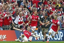 Arsenal po devetih letih vendarle do lovorike: Hull City na Wembleyju padel šele v podaljšku