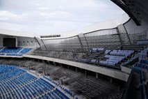 Deset dni pred začetkom mundiala Corinthians Arena še brez uporabnega dovoljenja, a Brazilci trdijo: Časa je še dovolj