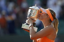 Šarapova zdobila najtežji grand slam finale v svoji karieri