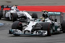 Rosberg slavil na domači dirki v Hockenheimu, Hamilton iz ozadja uspel priti le do tretjega mesta