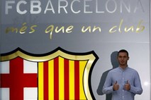 Barcelono okrepil nov branilec