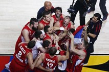 Srbi ponosni na svoje košarkarje, a obenem priznavajo: Američani igrajo s 150, mi s 60 km/h