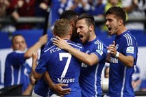 Nemški mediji raztrgali po remiju razočarane nogometaše Schalkeja 