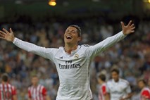 Ronaldo z izjemno formo in številnimi goli koraka novi zlati žogi naproti