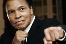 Muhammad Ali zaradi pljučnice sprejet v bolnišnico