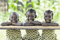Trnova pot do družinske sreče: posvojitev otroka iz Afrike ni enostavna