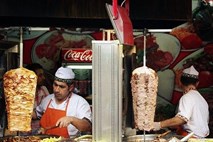 Turčija hoče zaščiteni status za döner kebab