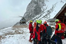 Gorska nesreča: Tožilstvo zavrglo ovadbo po hudi nesreči na Mali Mojstrovki