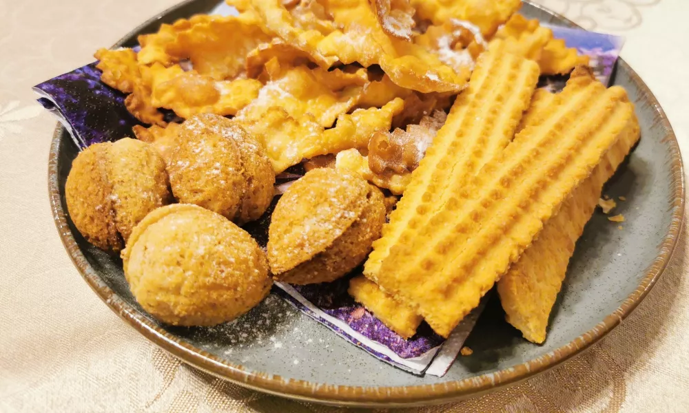 Gostilna Murko Krožnik domačih sladkih trenutkov za slovo / Foto: Miha First