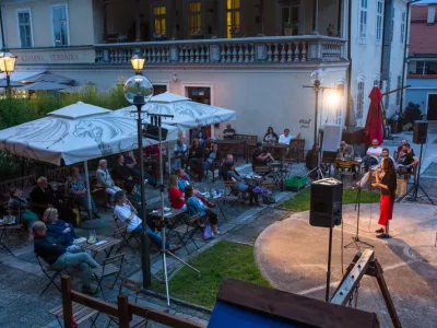 Tudi letos bo Motnik prizori&scaron;če Križnikovega pravljičnega festivala.&nbsp;