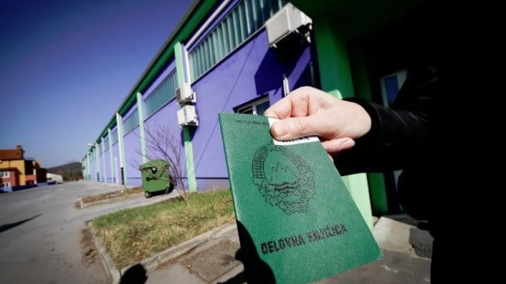 Delavci so se poslovili od koprskega Trgoavta.