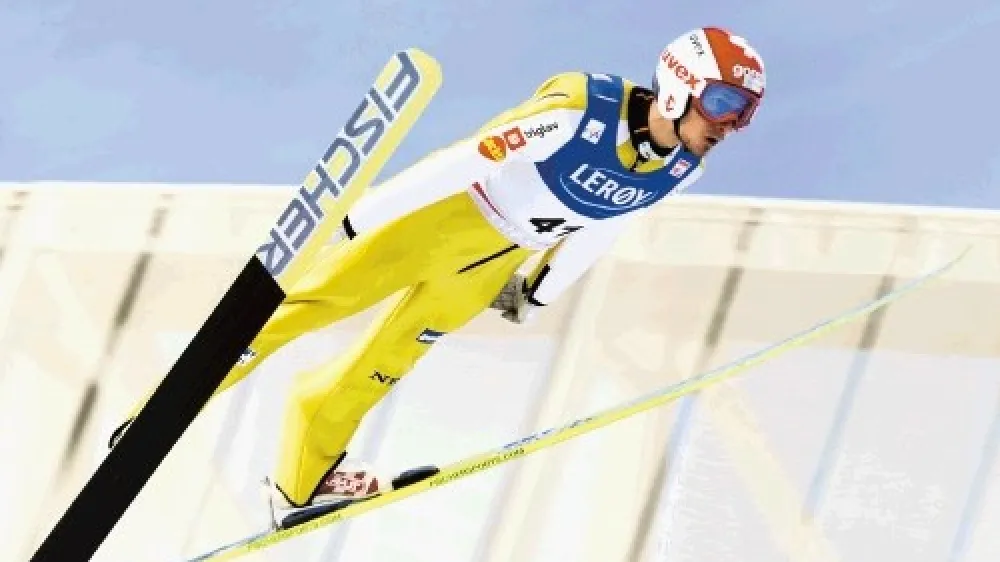 Robert Kranjec si bo na dveh tekmah posameznikov sku&scaron;al  prileteti mali kristalni globus za posebno točkovanje poletov.