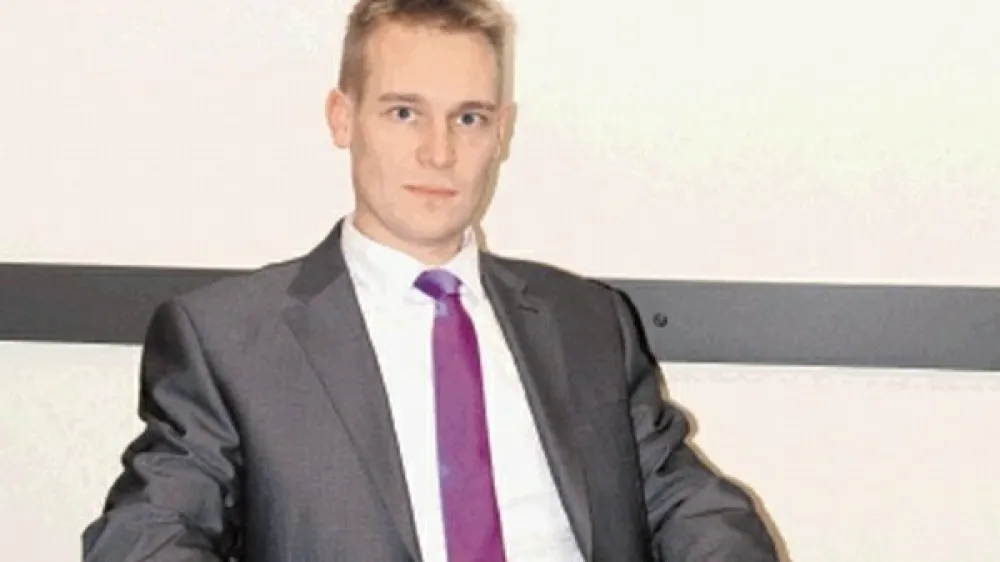 Tolminskemu podjetju ITW Metalflex pod vodstvom Andreja Ivančiča je lani zaradi vi&scaron;jih cen surovin uspelo del stro&scaron;kov prevaliti na kupce, hkrati pa je podjetje v pravem trenutku in po ugodnej&scaron;i ceni nabavilo surovine, ki jih potrebuje v leto&scaron;njem letu.