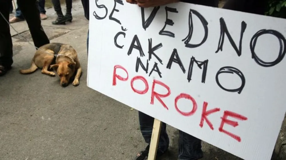 ''Kako sveta je sveta Rimskokatoli&scaron;ka cerkev?'' Okrogla miza v okviru Ljubljana Pride 2012.