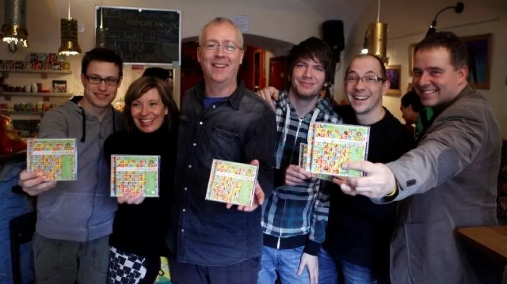 Perpetuum Jazzile je pred odhodom na svojo drugo ameri&scaron;ko turnejo predstavil načrte za leto 2013 in tudi svoj CD, Vocal Ecstasy. (foto: Bojan Velikonja)