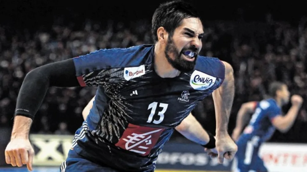 Nikola Karabatić  je v Franciji tako velika zvezda, da o njem pi&scaron;ejo vsi najpomembnej&scaron;i mediji, zanimajo pa se za vsako podrobnost njegovega življenja.