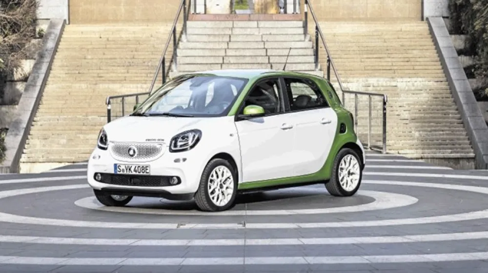 Električno različico smarta forfour izdelujejo v Revozu v Novem mestu, pri Smartu pa so s sodelovanjem s slovensko tovarno zelo zadovoljni.