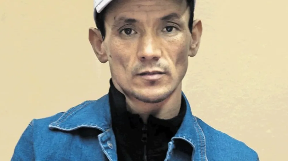 Običajno smo hodili pe&scaron; ali se peljali z avtomobilom,  najpogosteje  pa smo čez mejo pe&scaron;ačili. Del poti smo se peljali tudi s čolnom, velik je bil za 30 ljudi,  v čolnu nas je bilo  okoli 70.