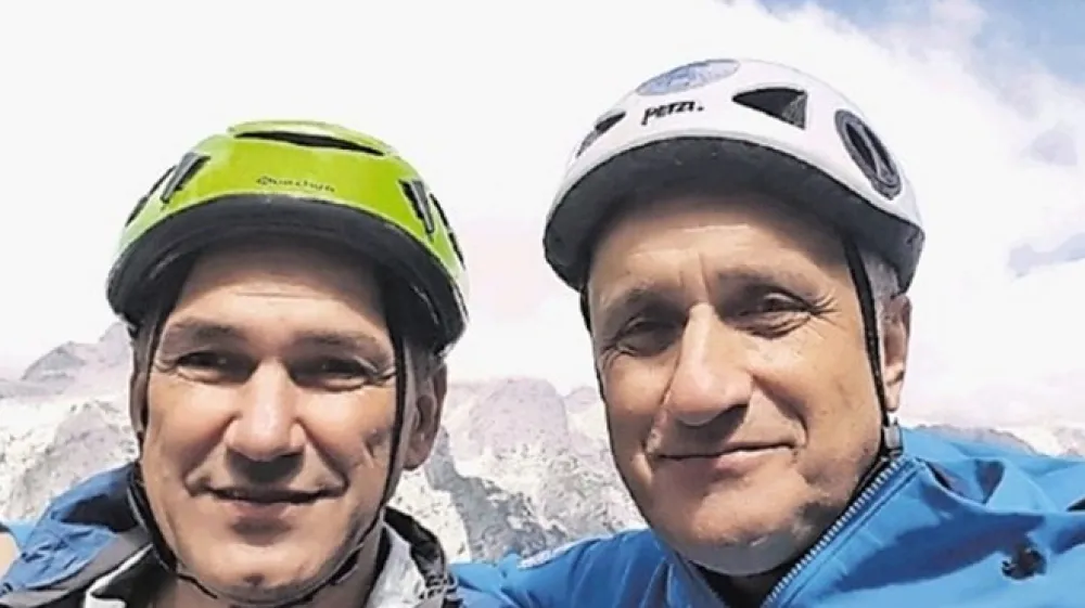 Bojan Pograjc (desno) in Janez Jan&scaron;a med skupnimi gorni&scaron;kimi podvigi