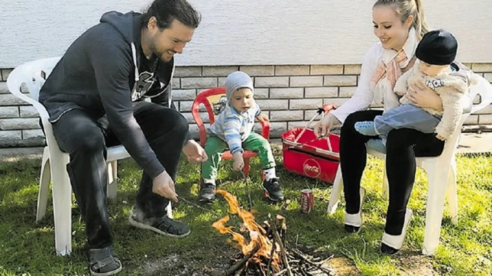 Ana Žontar Kristanc: &raquo;Pikniki so tudi priložnost, da si otroci na posebej zanje pripravljenem oglju sami nekaj malega spečejo.&laquo;