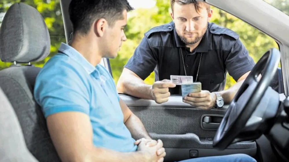 Namen ponarejevalcev vozni&scaron;kih dovoljenj je čim cenej&scaron;i izdelek čim hitreje prodati in pri tem imeti čim večji dobiček.