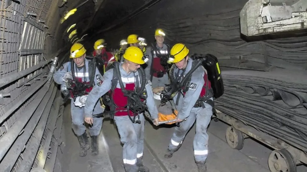 Danes so nesreče v rudni&scaron;kih rovih na srečo redke. V velenjskem premogovniku so imeli v zadnjih letih v povprečju le eno akcijo letno, pa &scaron;e to bolj zaradi preventive, da so pregledali jamske objekte in preprečili morebitno večjo &scaron;kodo.