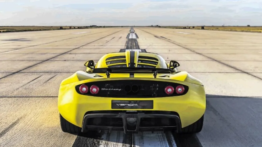 Venom GT je stal 1,2 milijona dolarjev. Vseh 29 so prodali.