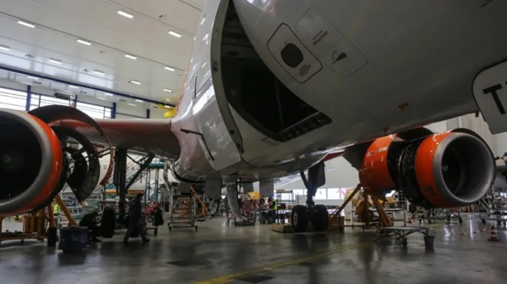 Vzdrževanje letal v podjetju Adria Airways Tehnika