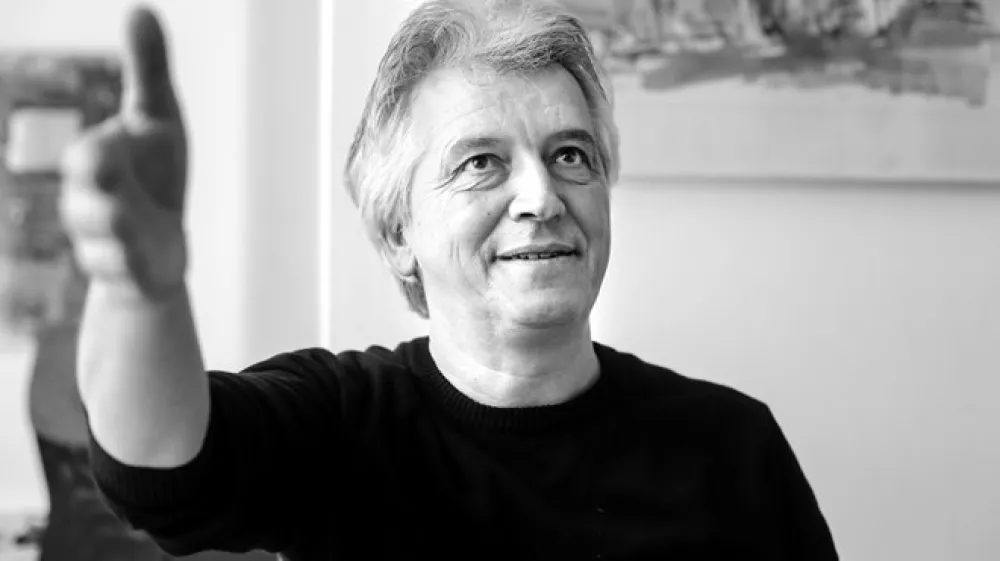 Iztok Mlakar, dramski igralec in interpret