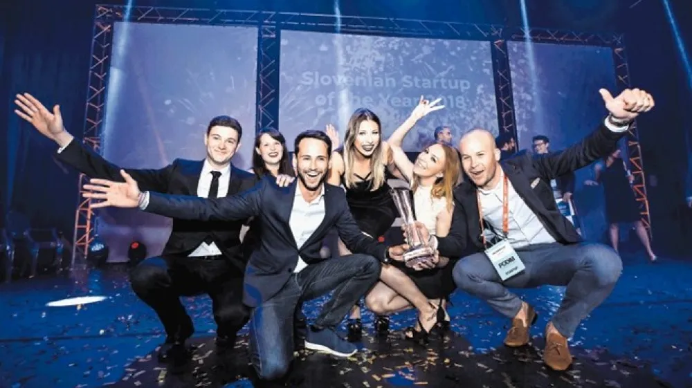 Ekipa podjetja Next s platformo Beeping je bila prepoznana za slovenski startup leta.