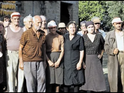 Srečni Lazar, novi film Alice Rohrwacher, je težko opisljiv primer magičnega realizma, ki se zdi kot nekakšna reinkarnacija del Ermanna Olmija.