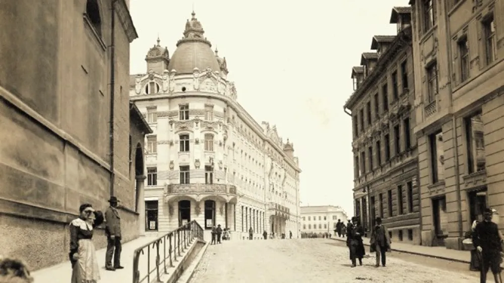 Hotel Union na Miklo&scaron;ičevi cesti, 1906